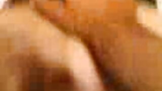Garota adolescente magra com buceta apertada fode apaixonadamente na vídeo de pornô coroas gostosas casa de massagem